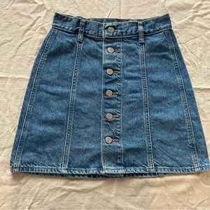 Levi’s denim skirt
